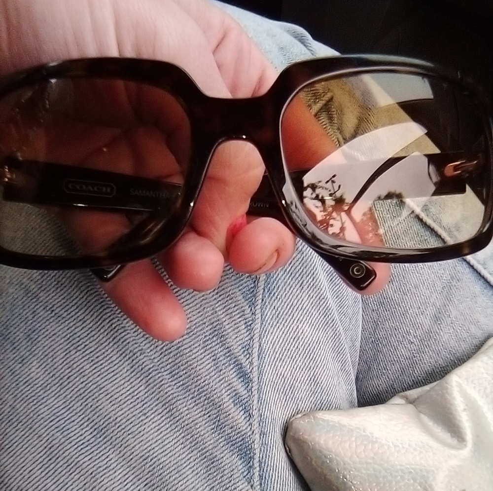 Coach " Samantha" sunnies